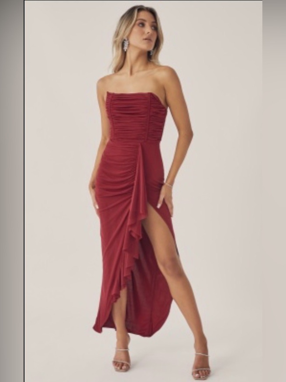 SHOWPO | NORA CORSET DETAILING DRESS IN WINE in Size 2/XS
